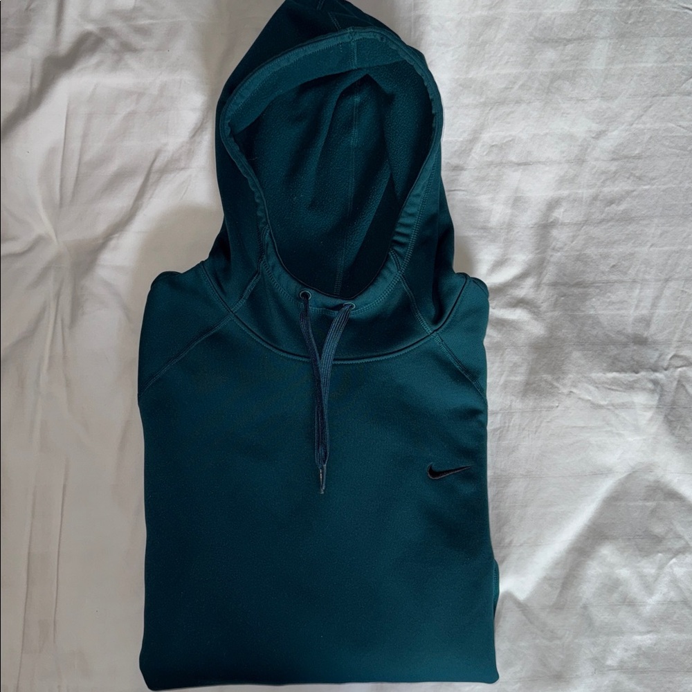 Nike Dri-Fit Pullover Hoodie